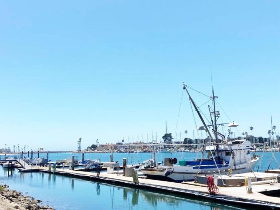 Gateway To Oxnard Beach Extérieur photo